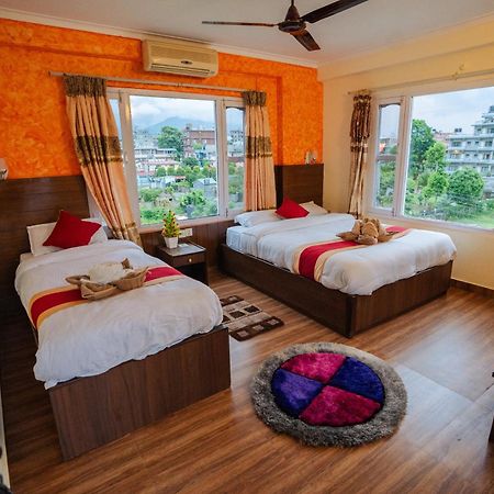 Hotel Himalayan Inn Pokhara Kültér fotó