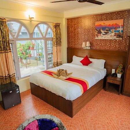 Hotel Himalayan Inn Pokhara Kültér fotó