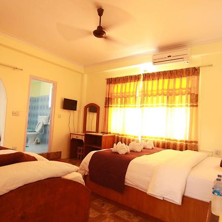 Hotel Himalayan Inn Pokhara Kültér fotó