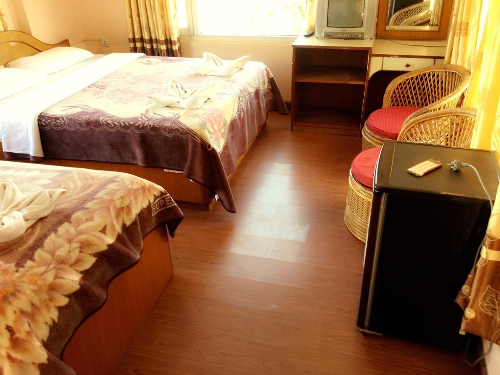 Hotel Himalayan Inn Pokhara Kültér fotó