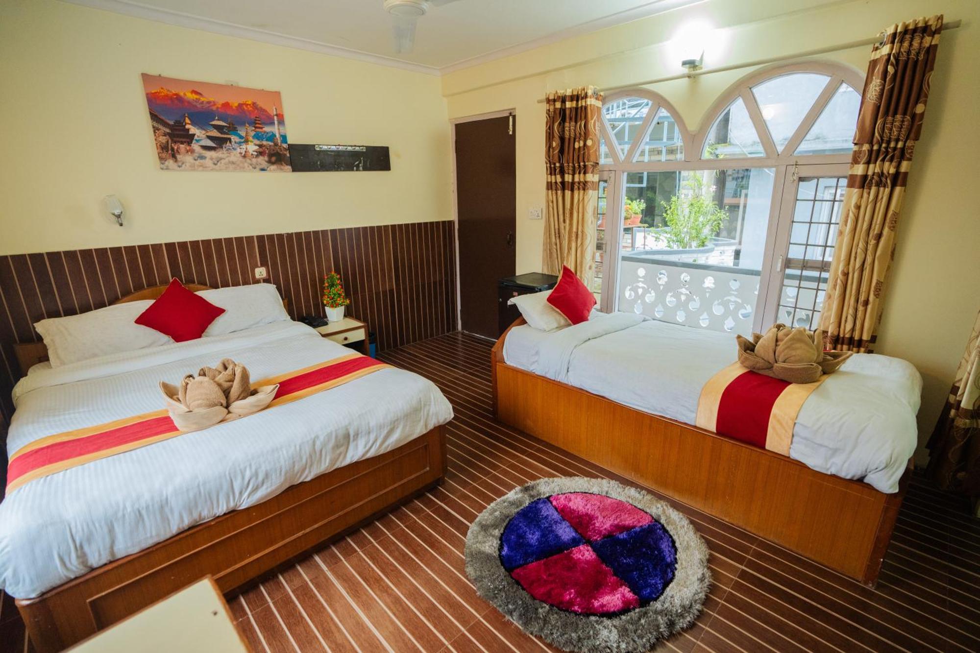Hotel Himalayan Inn Pokhara Kültér fotó