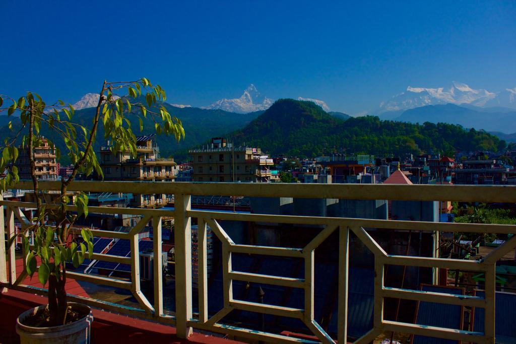 Hotel Himalayan Inn Pokhara Kültér fotó