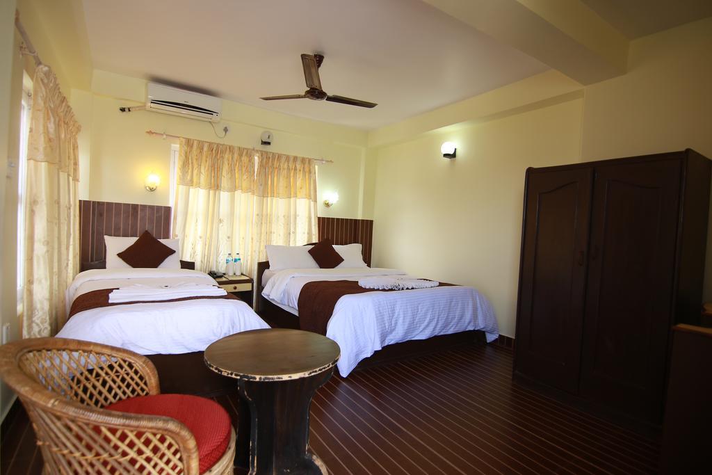 Hotel Himalayan Inn Pokhara Kültér fotó