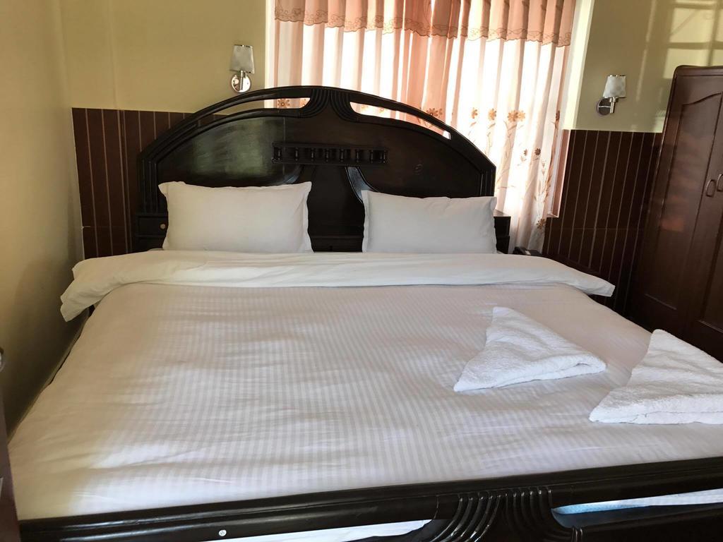 Hotel Himalayan Inn Pokhara Kültér fotó