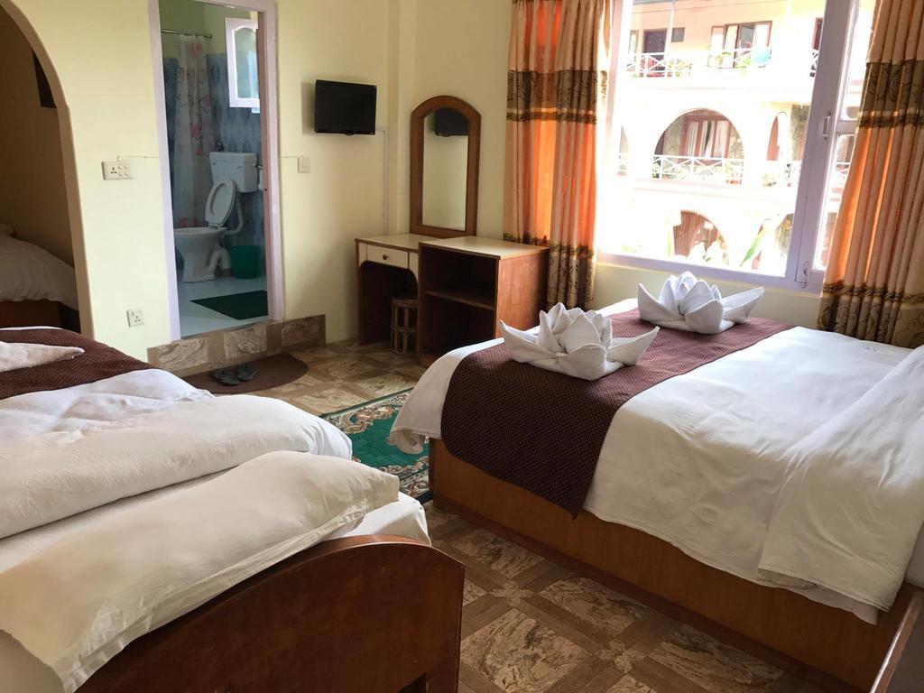 Hotel Himalayan Inn Pokhara Kültér fotó