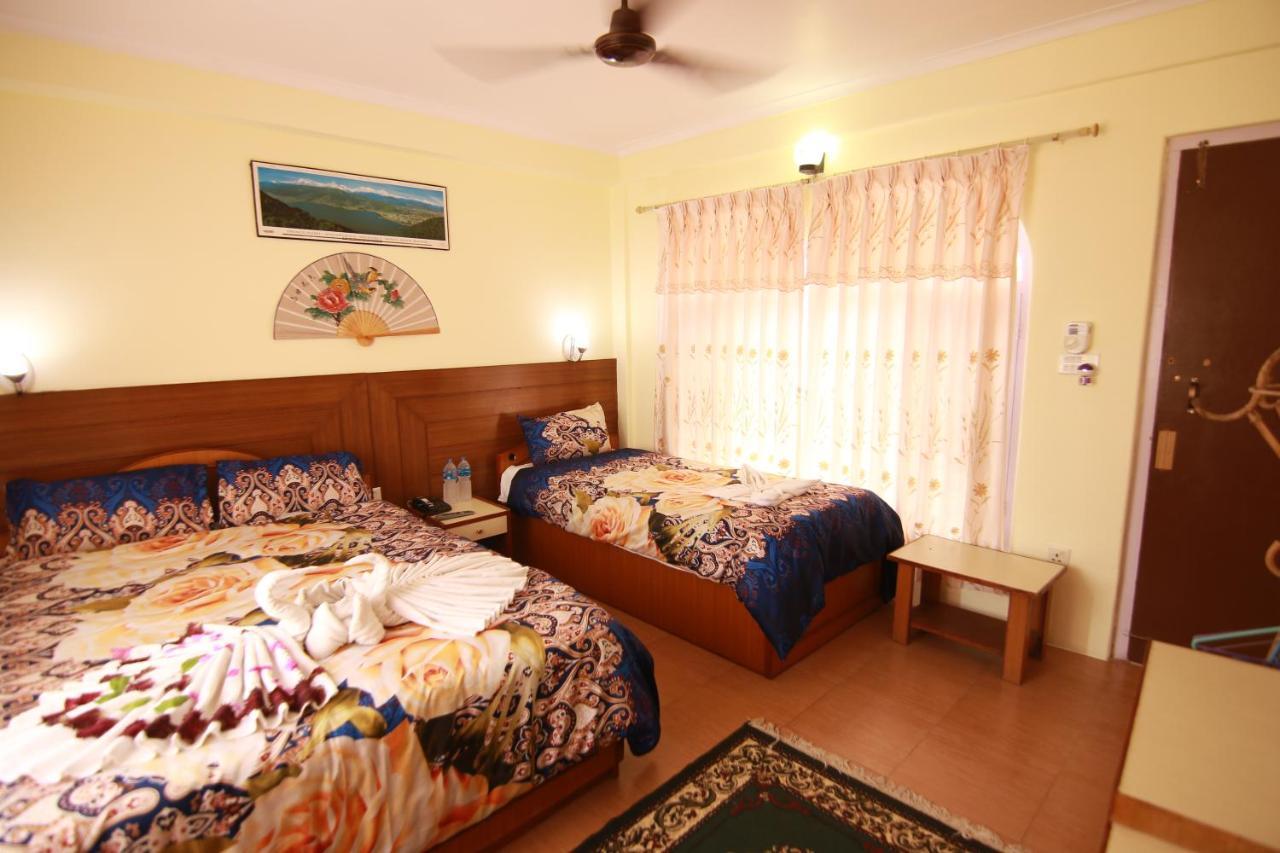 Hotel Himalayan Inn Pokhara Kültér fotó