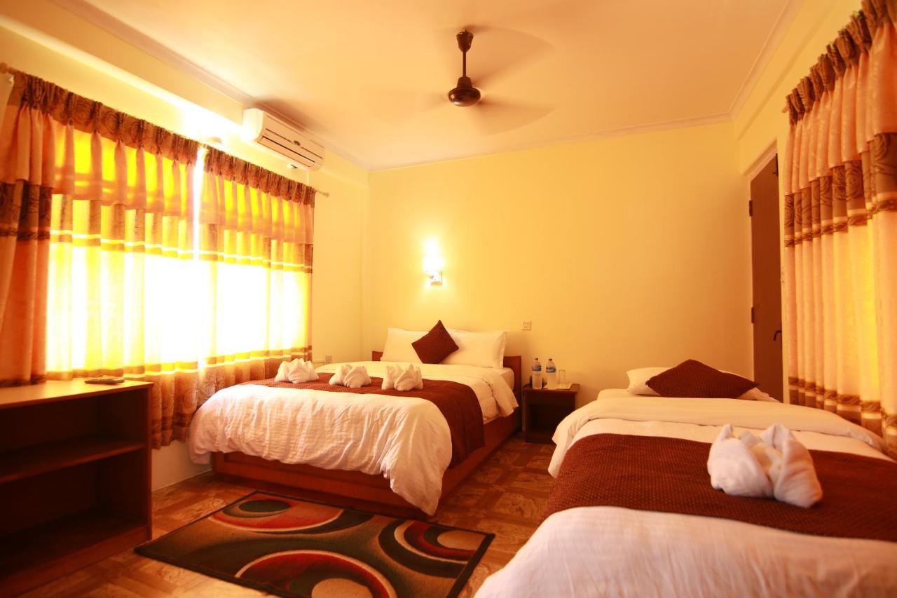 Hotel Himalayan Inn Pokhara Kültér fotó