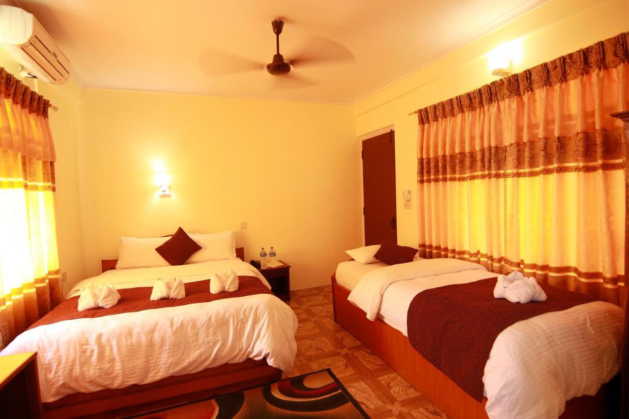 Hotel Himalayan Inn Pokhara Kültér fotó