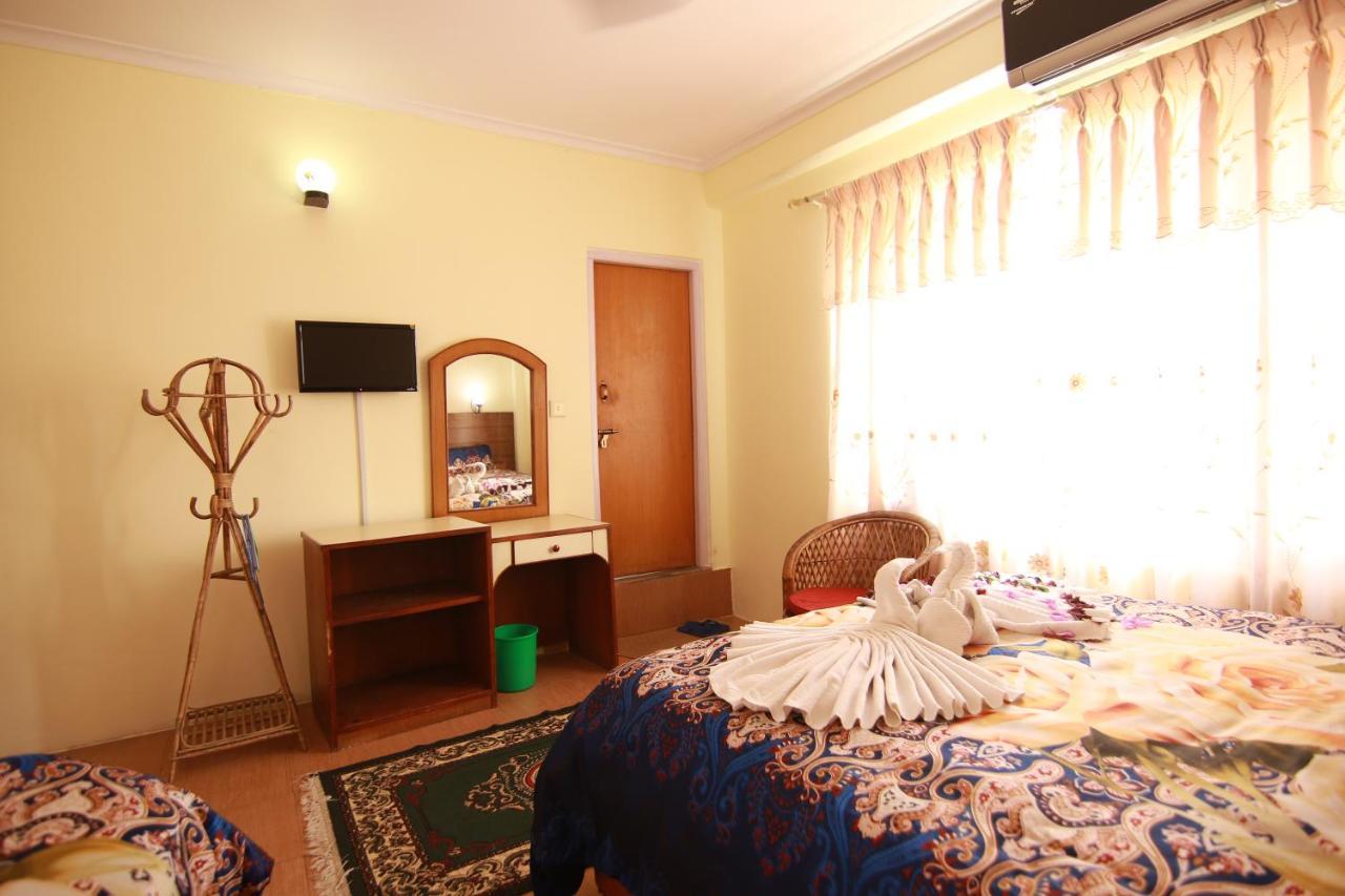 Hotel Himalayan Inn Pokhara Kültér fotó